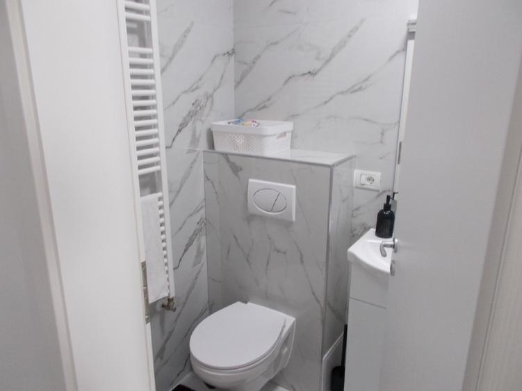 Casă individuală cu 4 camere cu Teren 600 Mp în Bacova