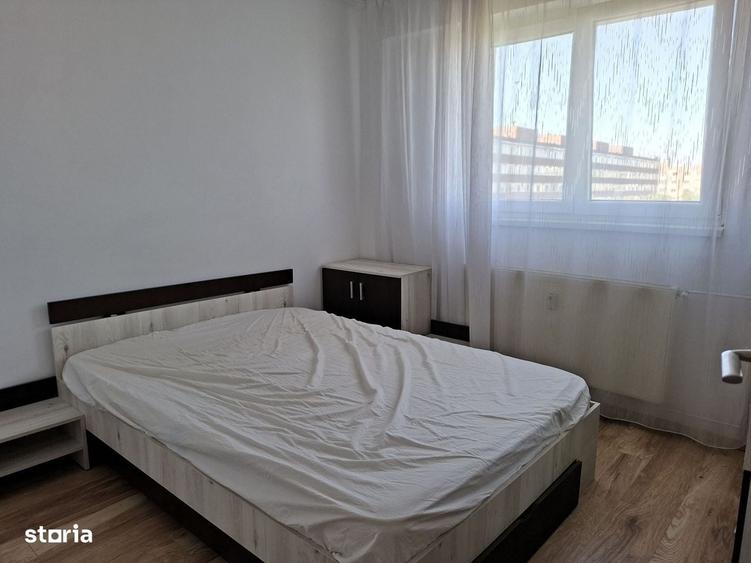 Apartament cu 2 camere decomandat în Est