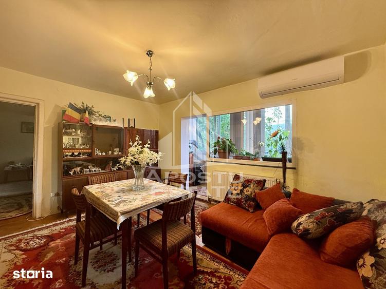 Apartament cu 3 camere semidecomandat în Complex Studențesc