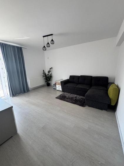 Apartament cu 2 camere decomandat în Exterior Vest — fotografia 3