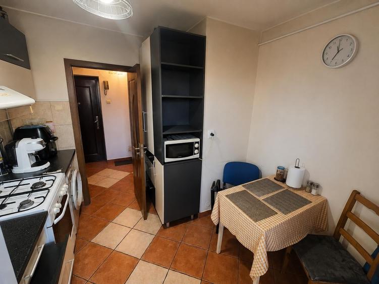 Apartament cu 2 camere în Podul de Piatră