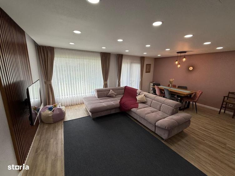 Casă cu 4 camere cu Teren 700 Mp în Ocoliș