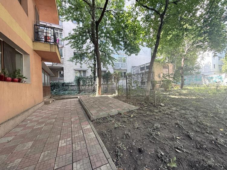 Apartament cu 2 camere decomandat, mobilat în Colentina