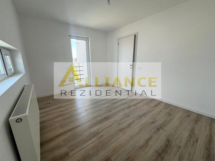Duplex cu 3 camere decomandat cu Canalizare în Berceni