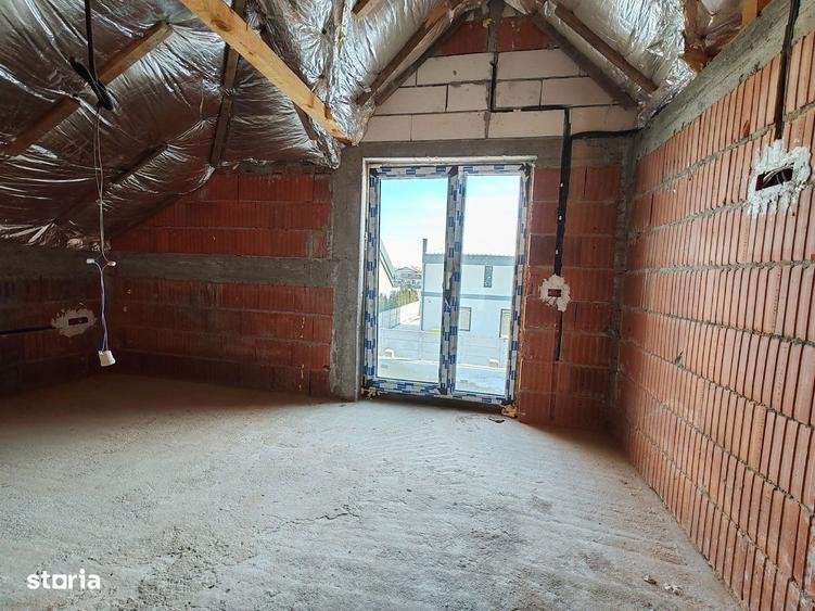 Vila P+M, Pitesti-Prelungirea Craiovei, teren 500 mp - 2