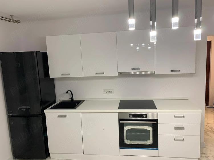 Apartament cu 2 camere decomandat în Cantemir