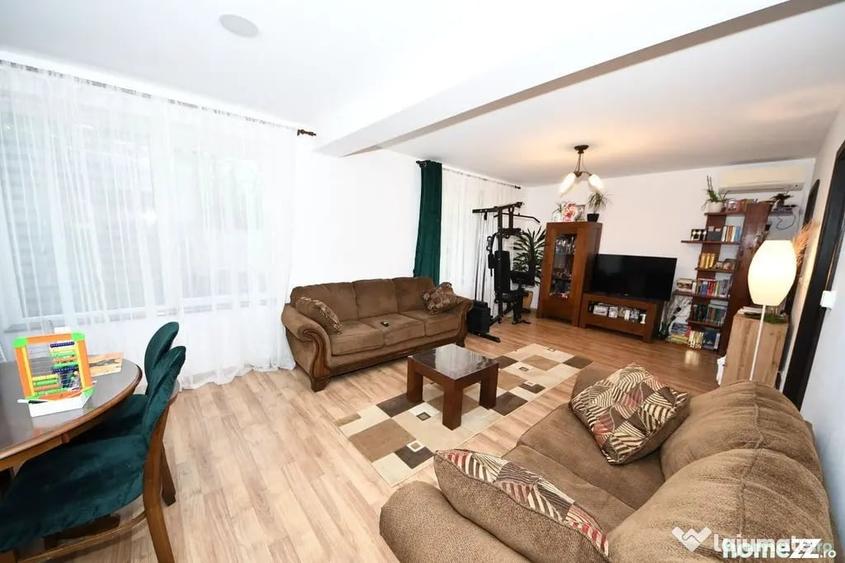 Casă cu 5 camere cu Teren 500 Mp în Ultracentral