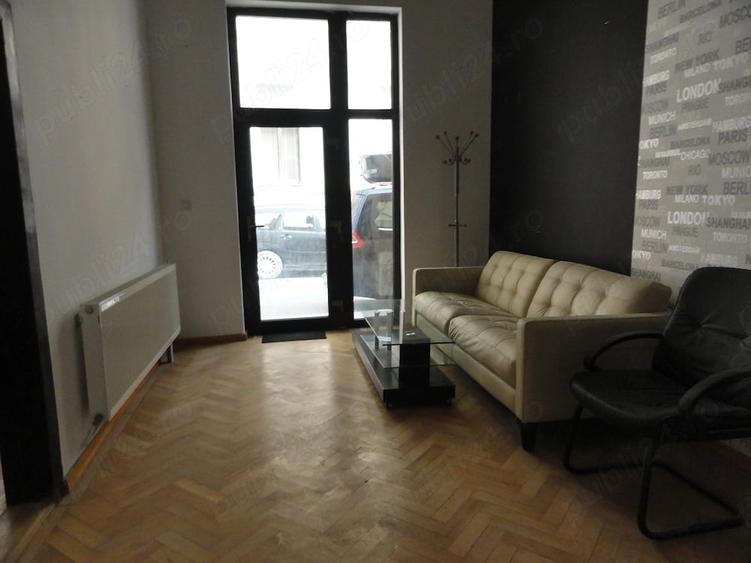 Spațiu comercial, de 70 mp, în Central
