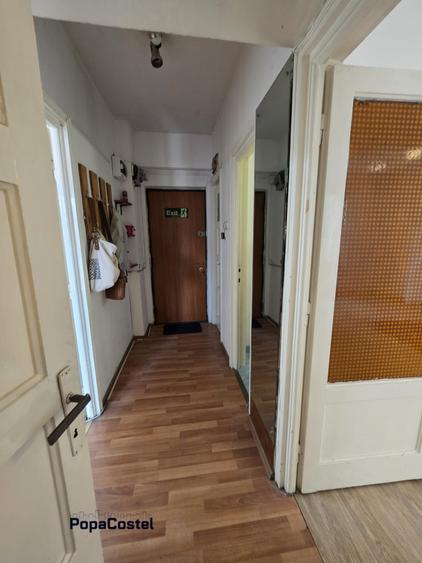 Piata Romana la metrou 2 camere decomandate 46,68 mp etaj 4/8 nemobilat, lift - 9