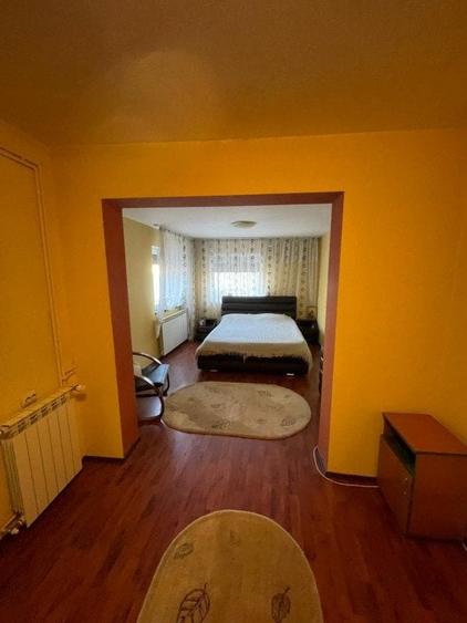 Casă individuală cu 4 camere cu Canalizare în Rahova