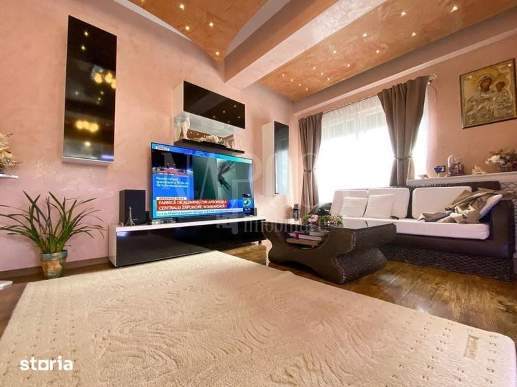 Apartament cu 3 camere în Gruia