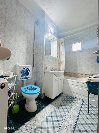 Apartament cu 3 camere, mobilat în Soarelui