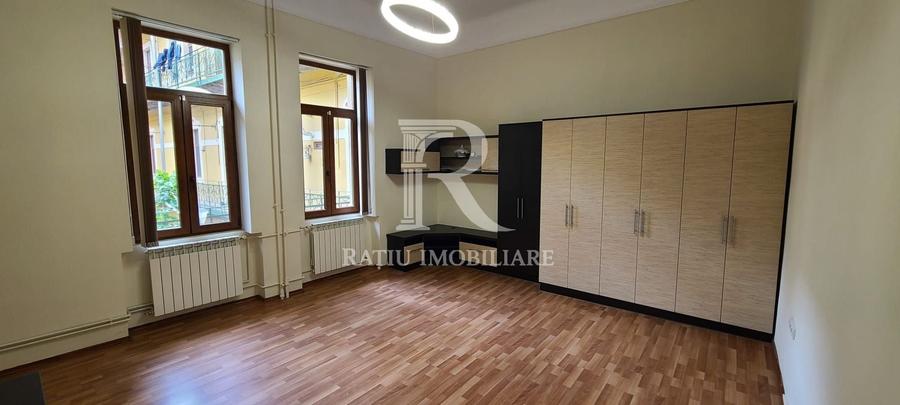 Apartament cu 2 camere | Etajul 1 | Pietonala | Ultracentral | Oradea - 1