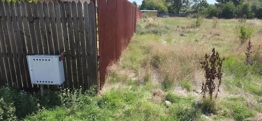 Vand doua loturi teren intravialn, Mosoaia, Hintesti, in suprafata de 800 si 1600 mp cu utilitati - 11