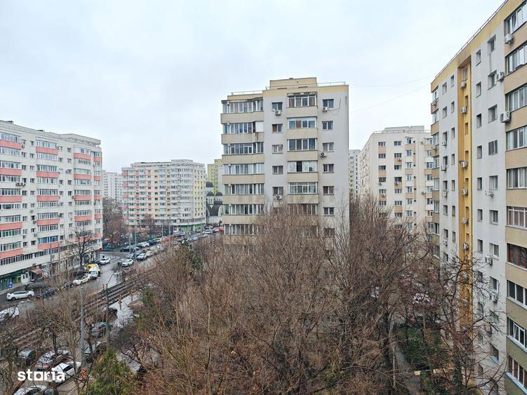 Apartament cu 4 camere în Pantelimon
