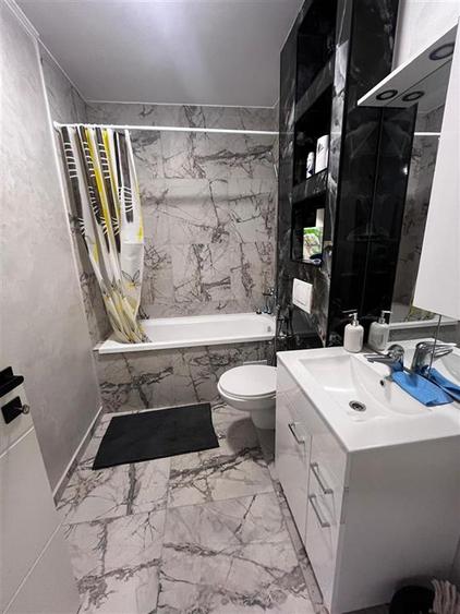 Apartament cu 2 camere decomandat în Păcurari