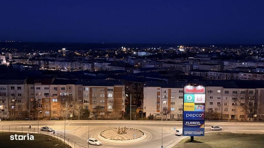 Apartament cu 2 camere, mobilat în Central