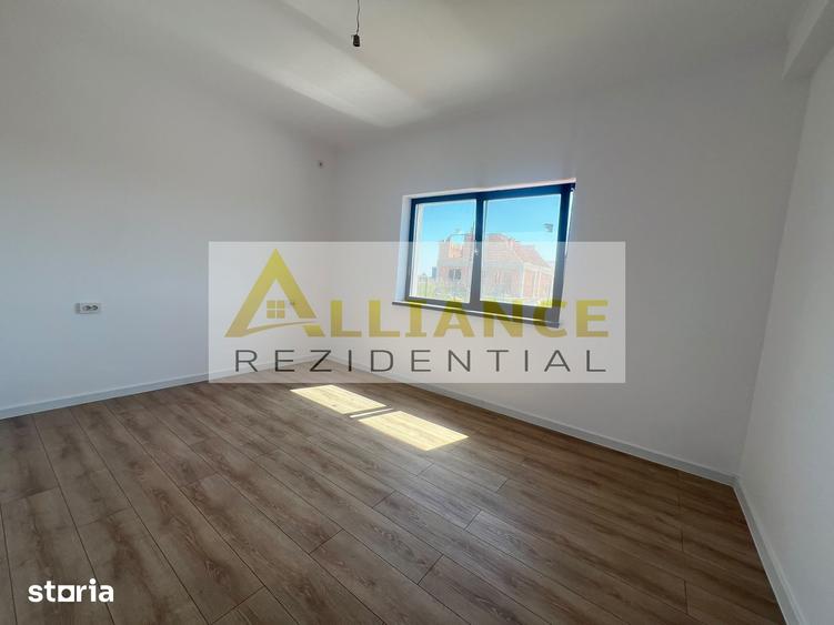 CASA PARTER-3 CAMERE- TEREN 375 M-500 M DE STV - 5