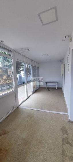 Spațiu comercial, de 100 mp, în Central