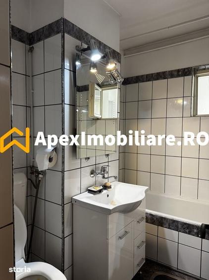 Garsonieră decomandată în Centrul Civic