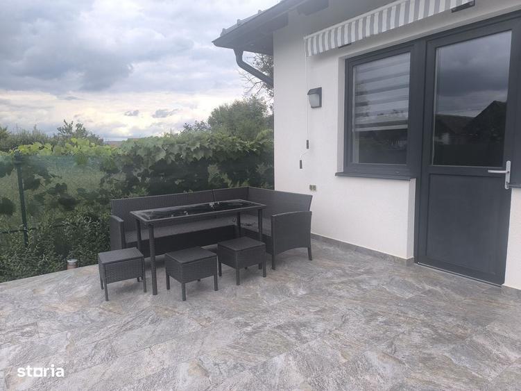 Casă cu 3 camere cu Teren 500 Mp în Central