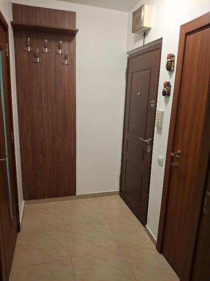 Apartament cu 2 camere decomandat, mobilat în Berceni