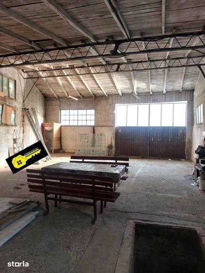 Casă cu Teren 646 Mp în Rogerius