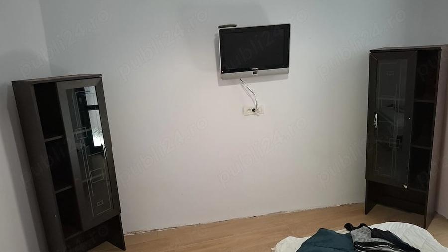 Casă cu Teren 350 Mp în Central