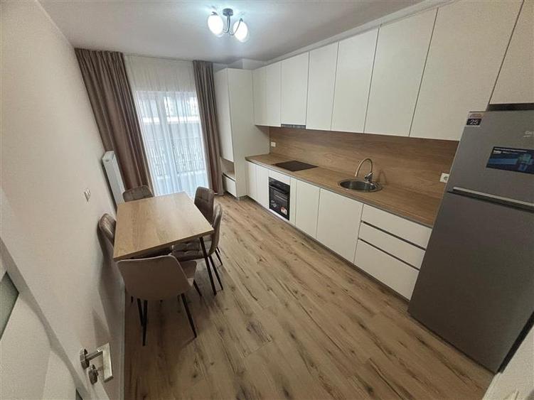 Apartament cu 2 camere decomandat în Tudor