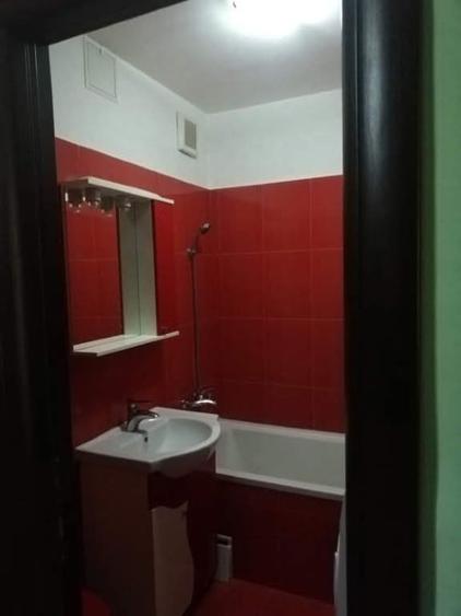 Garsoniera de inchiriat, zona Dacia, pret 300E - 3