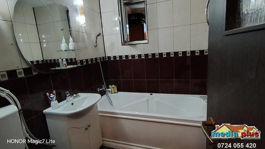 Apartament cu 2 camere semidecomandat în Sud