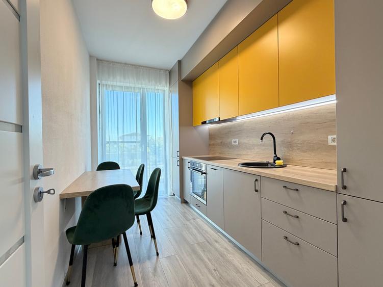 Apartament cu 2 camere decomandat în Girocului