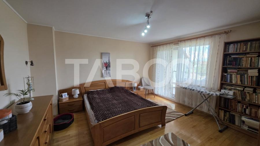 Duplex cu 4 camere cu Canalizare în Sebeș