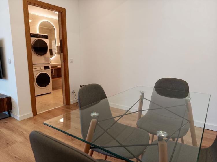Apartament cu 2 camere, mobilat în Ghencea