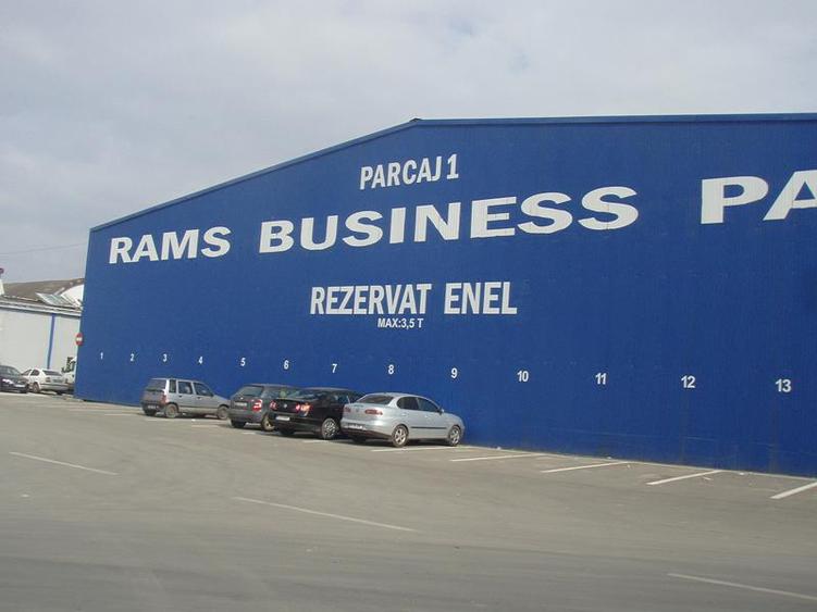 Spațiu industrial, de 590 mp, în 23 August (Cațelul)
