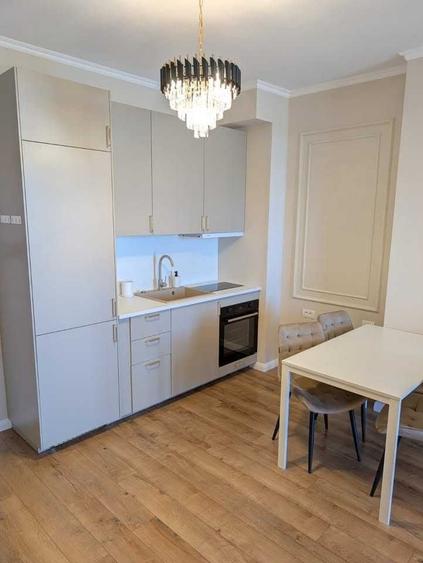 Apartament cu 2 camere semidecomandat în Dumbrăvița
