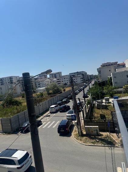 Apartament cu 2 camere semidecomandat, mobilat în Nord