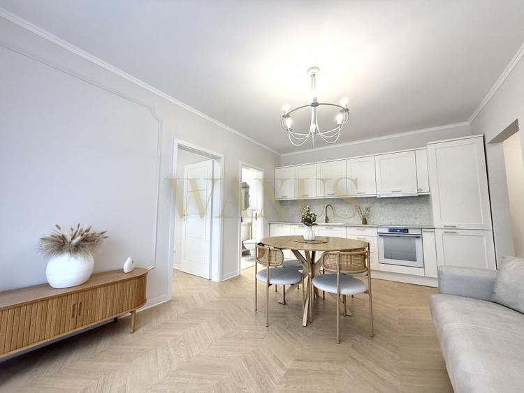 Apartament cu 3 camere semidecomandat, mobilat în Florești — fotografia 3