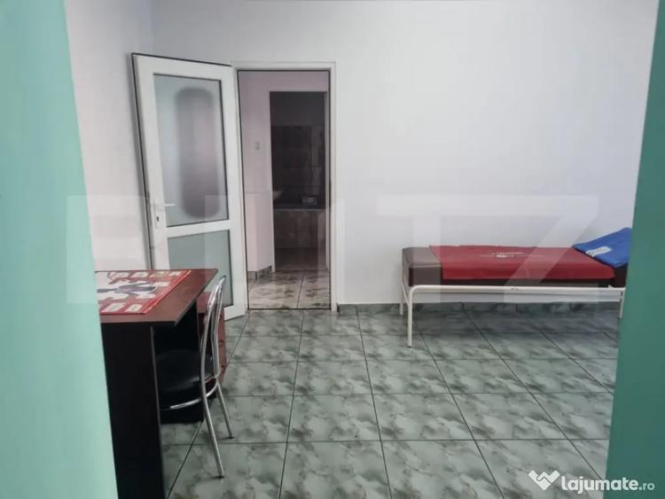 Apartament cu 2 camere decomandat în Decebal