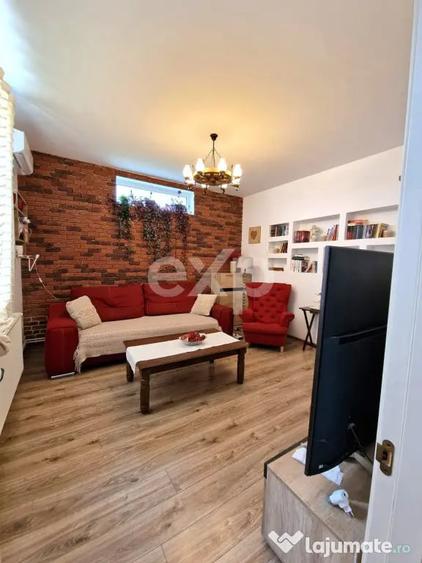 Casă cu 7 camere cu Teren 1500 Mp în Răzvad