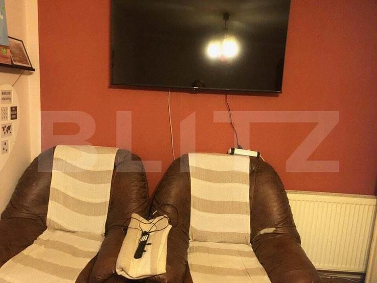Apartament cu 4 camere semidecomandat în Central