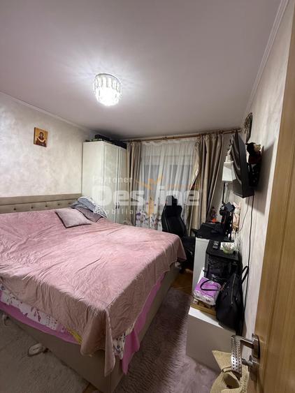 Apartament cu 3 camere decomandat, mobilat în Rahova