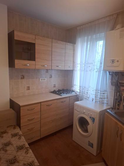Garsonieră decomandată în Basarab