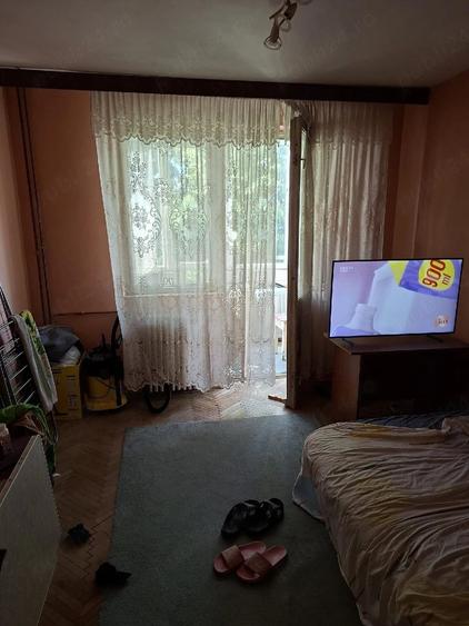 Apartament cu 2 camere decomandat în Circumvalațiunii
