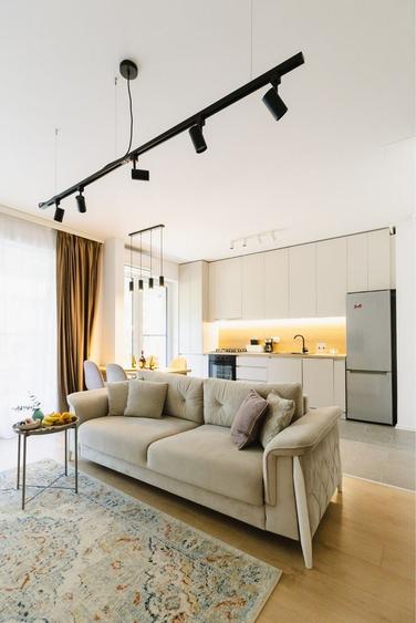 Apartament cu 2 camere decomandat în Exterior Vest