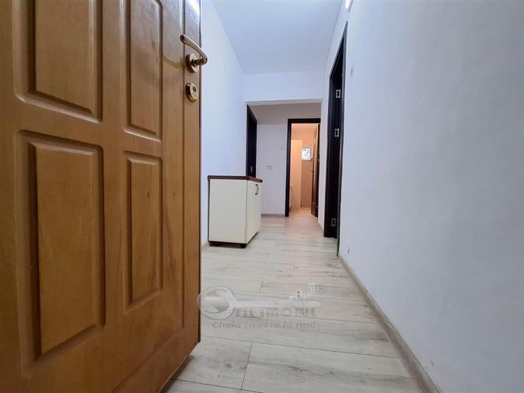 Apartament 2 camere, Cug la bd, etaj 2, baie cu geam, mobilat, vedere dubla 60 m - 16