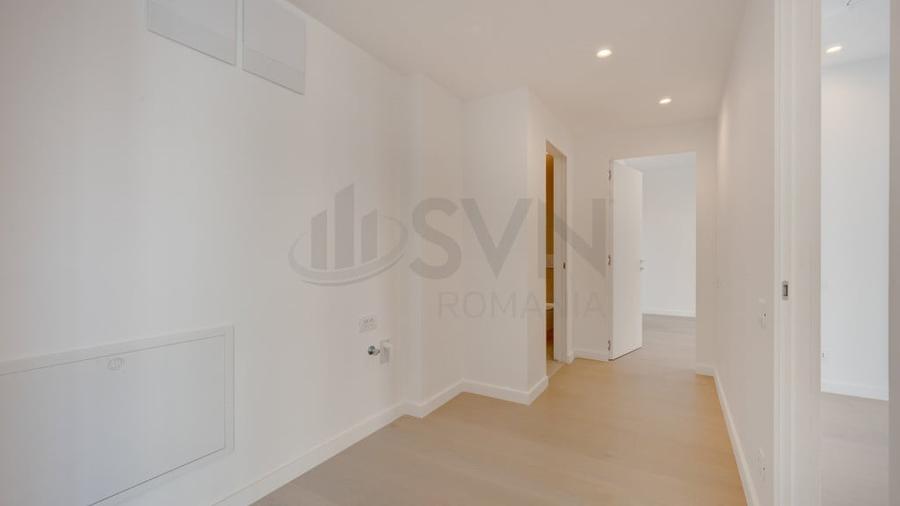 Apartament cu 3 camere decomandat în Aviației
