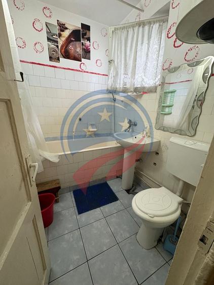APARTAMENT 4 CAMERE , ETAJ 3 din 4, 2 BAI, 2 BALCOANE, CALEA SEVERINULUI - 7