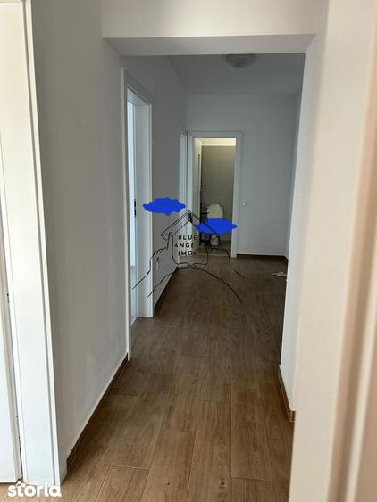 Apartament cu 3 camere în Tractorul