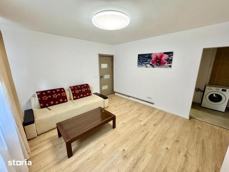 Apartament cu 2 camere în Podu Roș